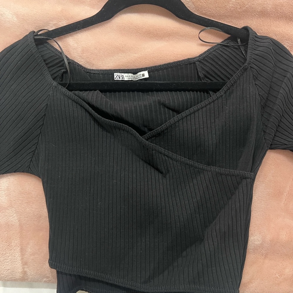 Zara Long Sleeve Crop Top